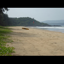 Der menschenleere Strand